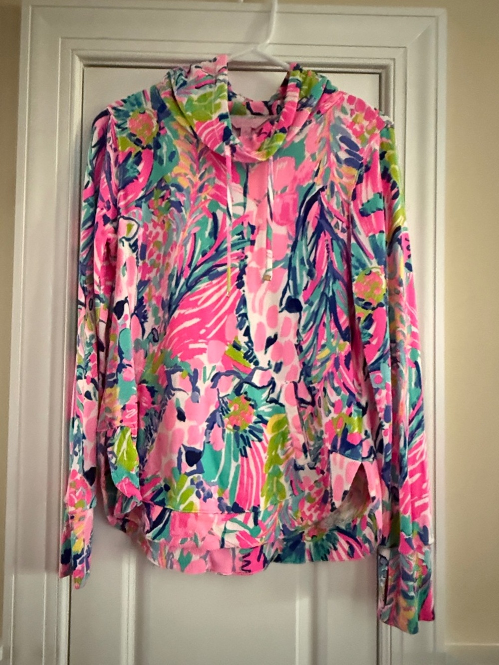 Lilly Pulitzer Fletcher Pullover in Gumbo Limbo Size M
